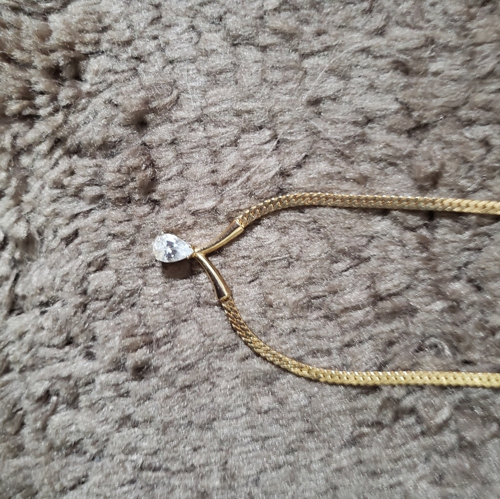 Necklace - Picture 2 of 2